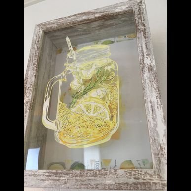 人気のドリンクを切り絵で再現！！